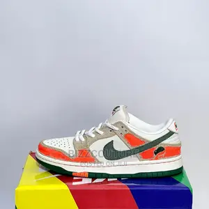 Original JARRITOS X NIKE SB DUNK Low Available in Store