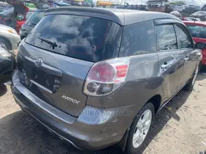 Toyota Matrix 2006 Gray