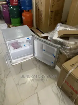 Single Door Bedside Refrigerator Gc-065l