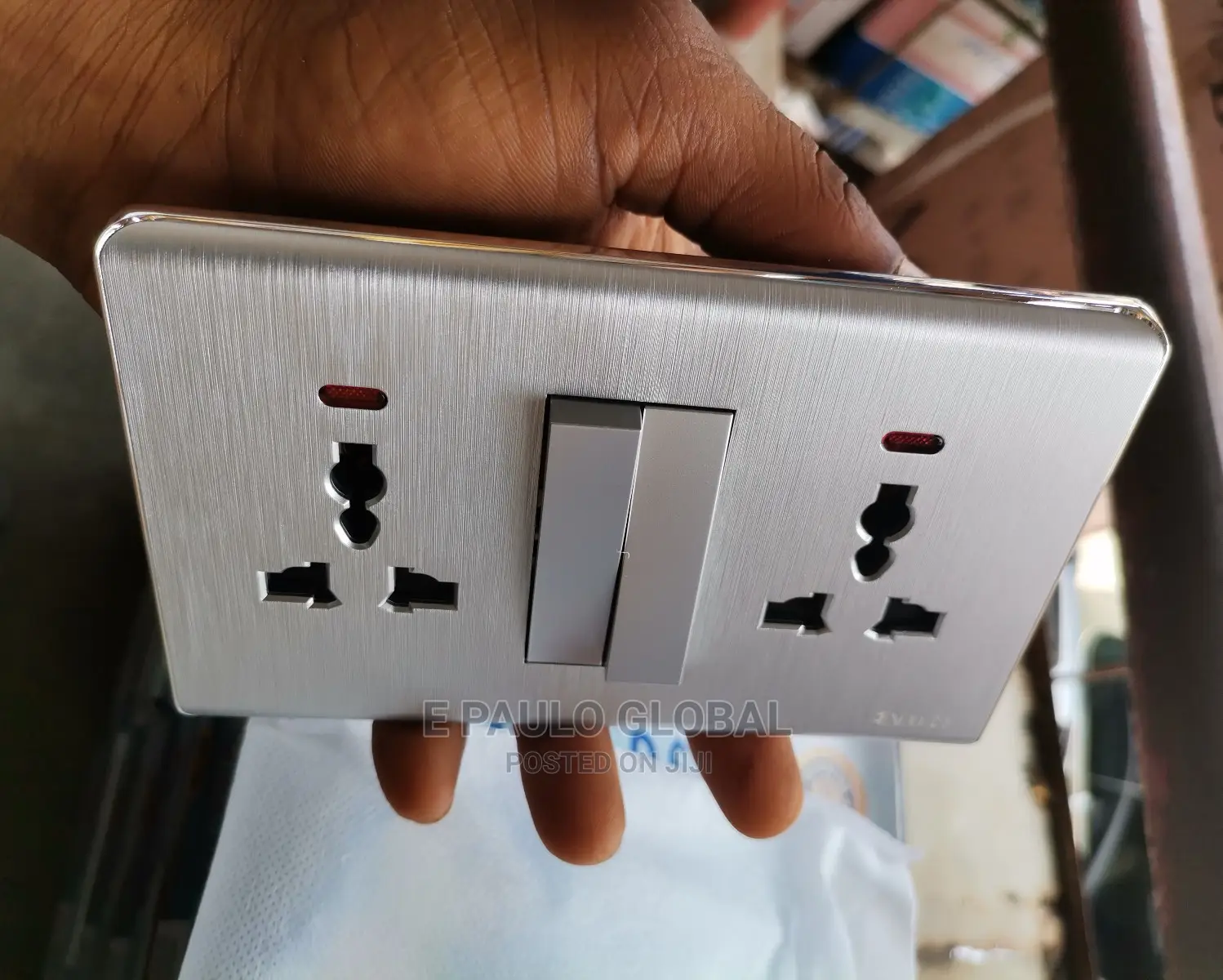 13a/250v Double Socket