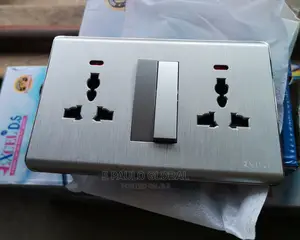13a/250v Double Socket