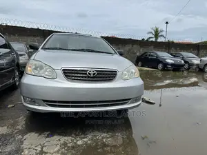 Toyota Corolla LE 2005 Silver