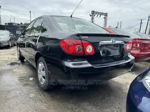 Toyota Corolla LE 2005 Black