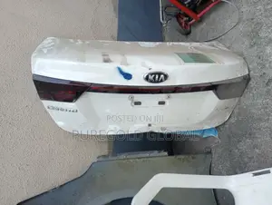 Kia Cerato 2020 Complete Boot