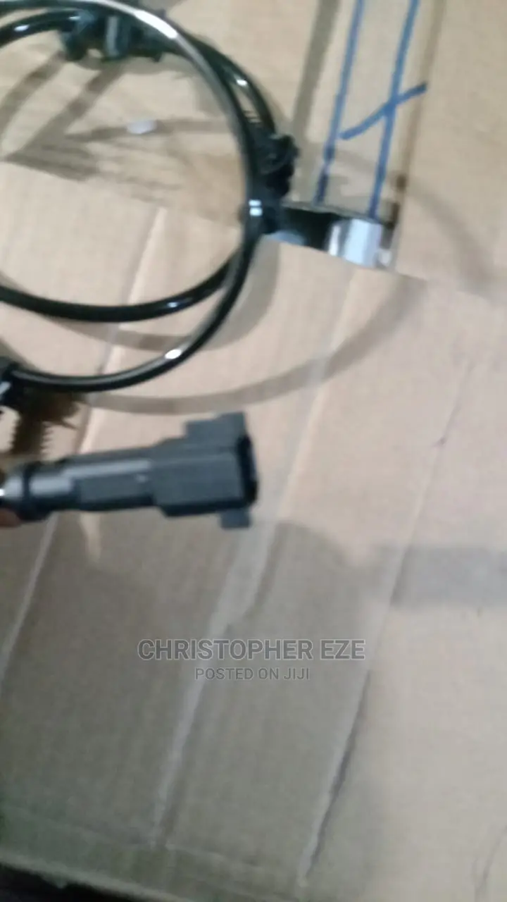Ford Explorer Front Hub Sensor Speed Sensor 2011 2012 2013