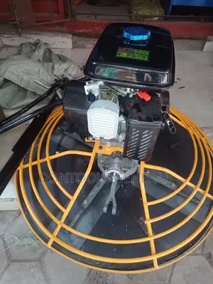 Robin Engine Power Trowel