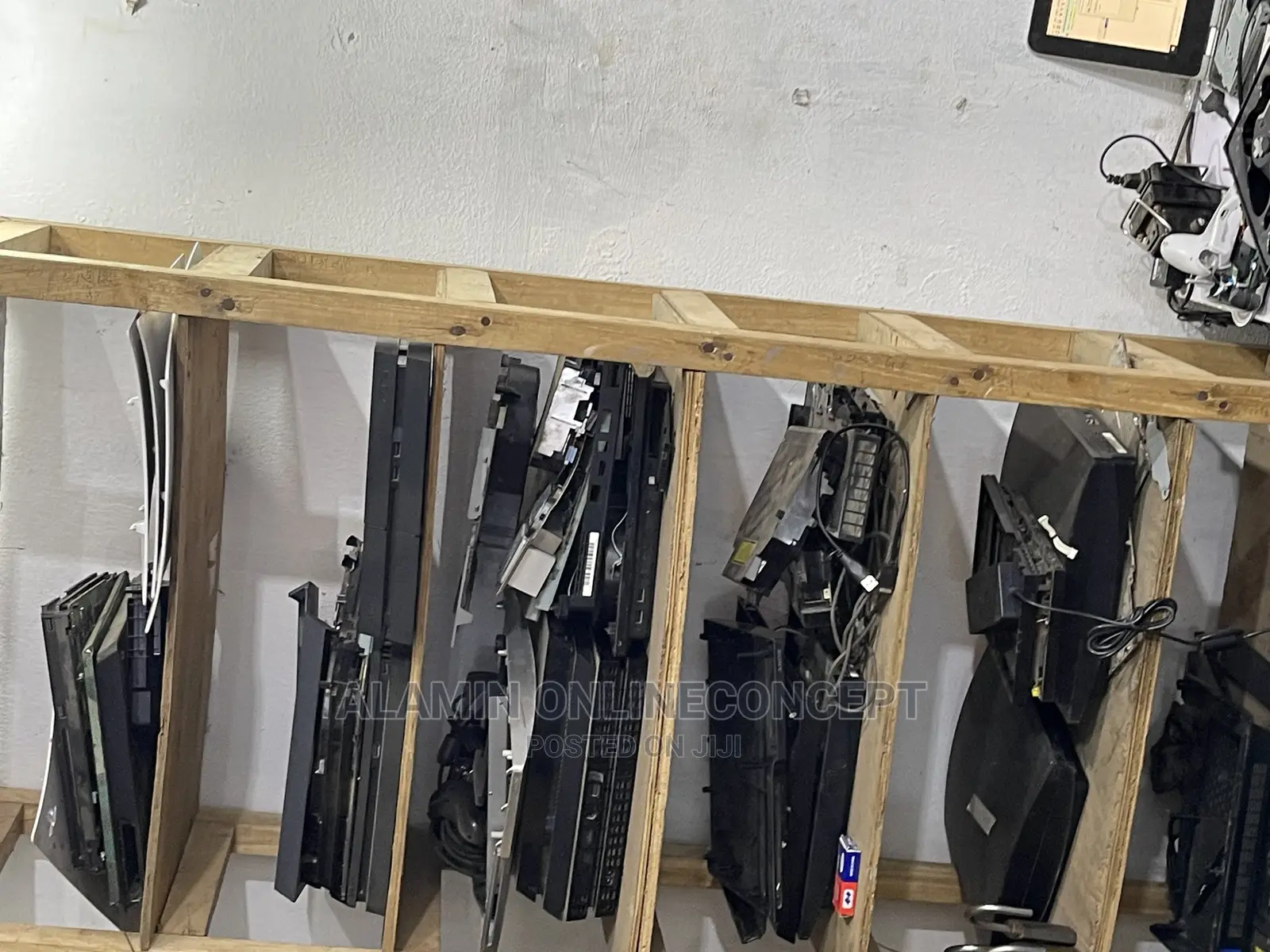 Ps4 and Other Games Repaire, Reball