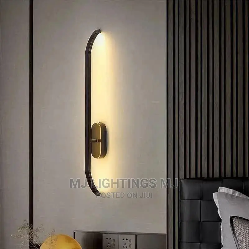 Indoor LED Wall Bracket Light.