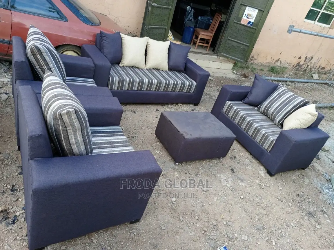 7 Seaters Sofa Chairs With Table