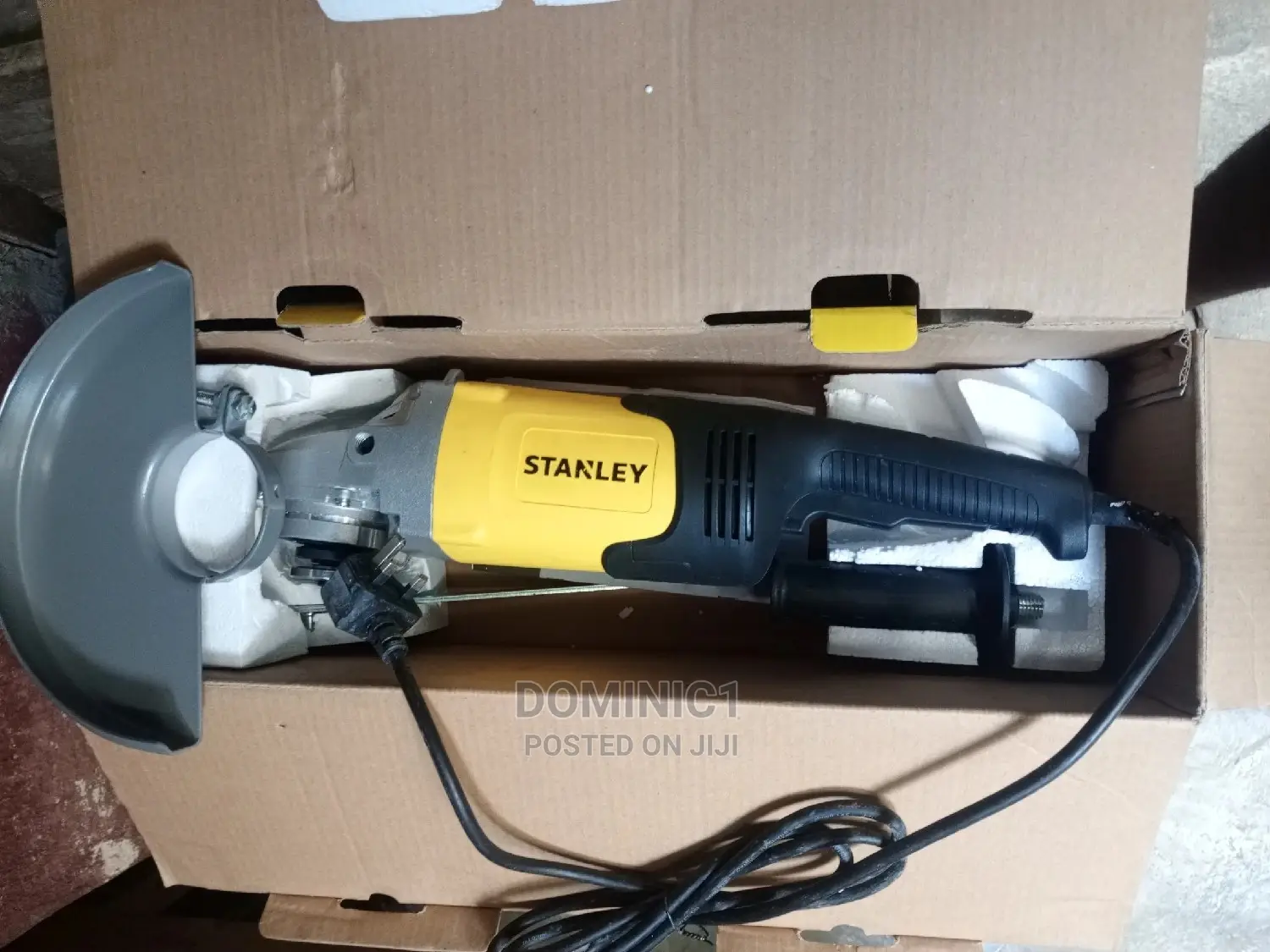 Stanley Cutting Machine