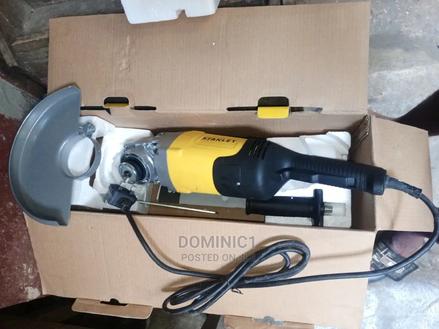 Stanley Cutting Machine