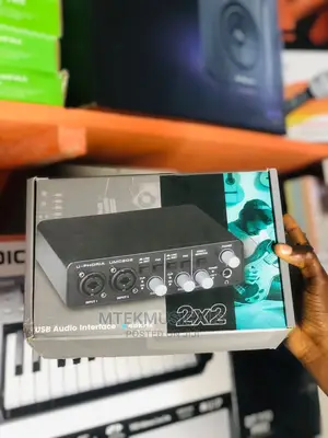 USB Audio Interface Umc 202