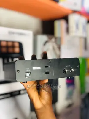 USB Audio Interface Umc 202