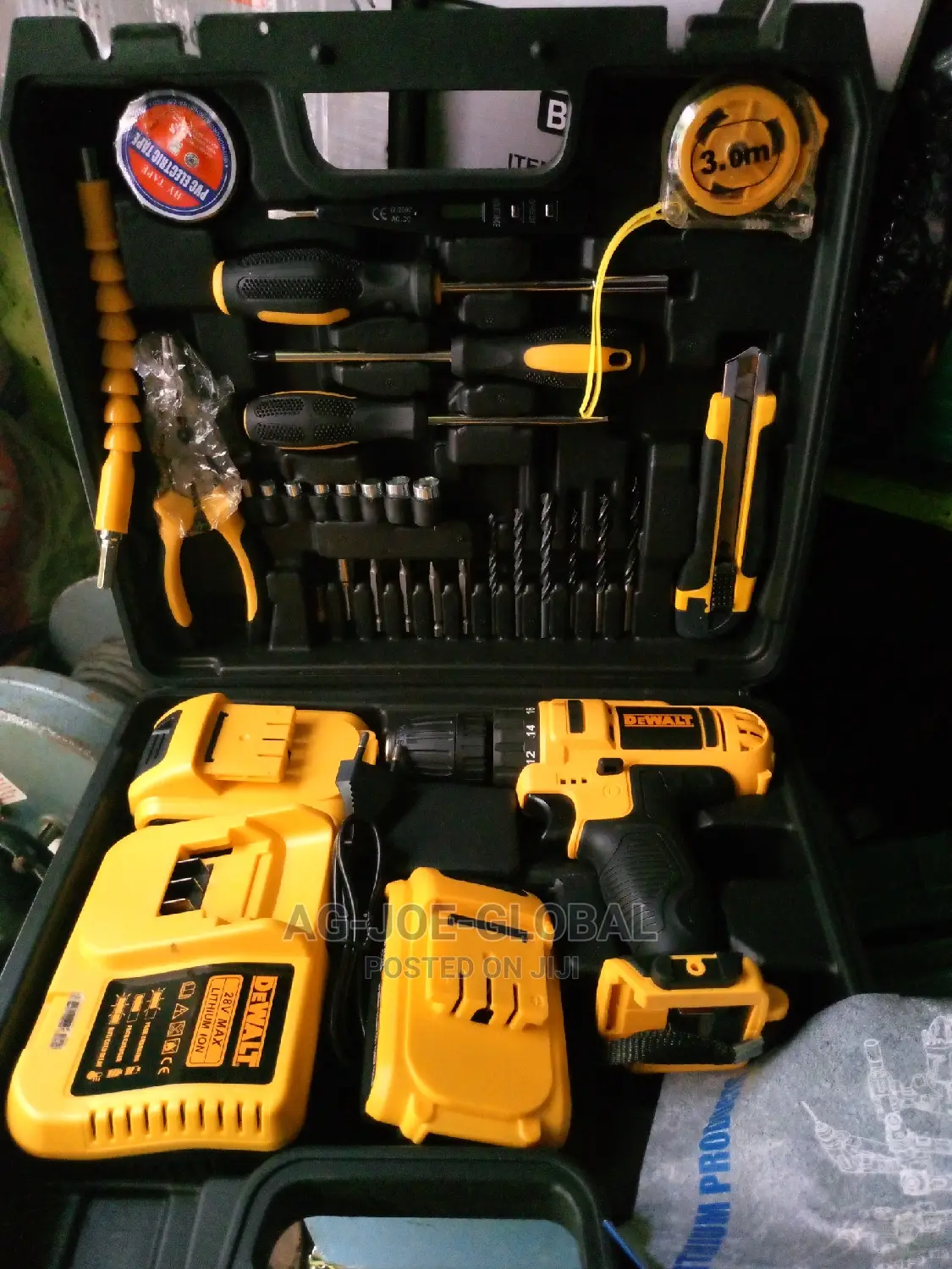 Rechargeable Battery Drill