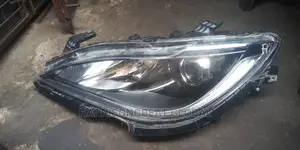 Head Lamp for Chrysler Pacifica 2018 Model