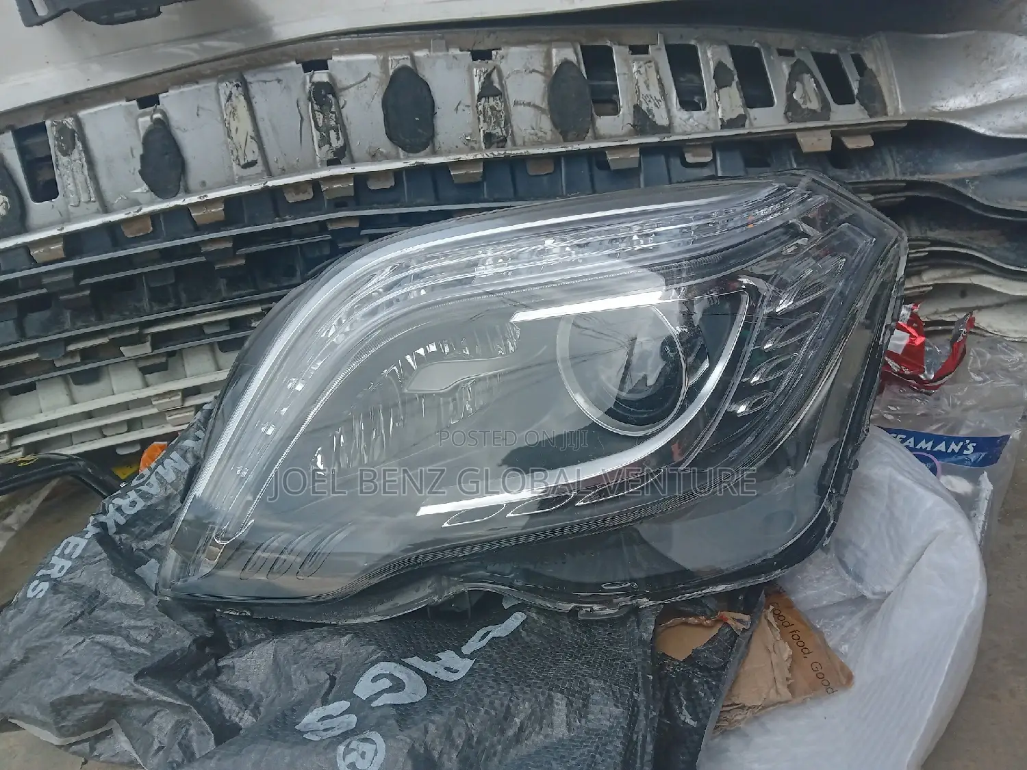 GLK 350 2015 Led Left Side Headlight