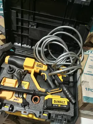 DEWALT Pressure Washer