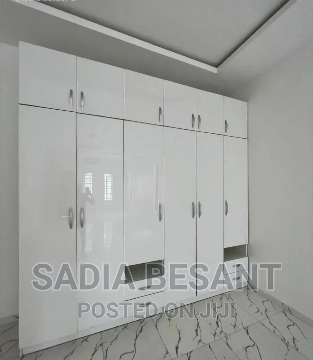 Contemporary Wardrobe Design