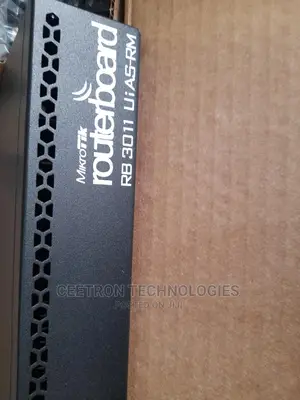 MIKROTIK:Rb3011uias-rm