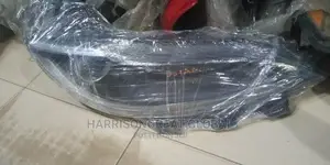 Head Lamp for Chrysler 200C 2017 Model