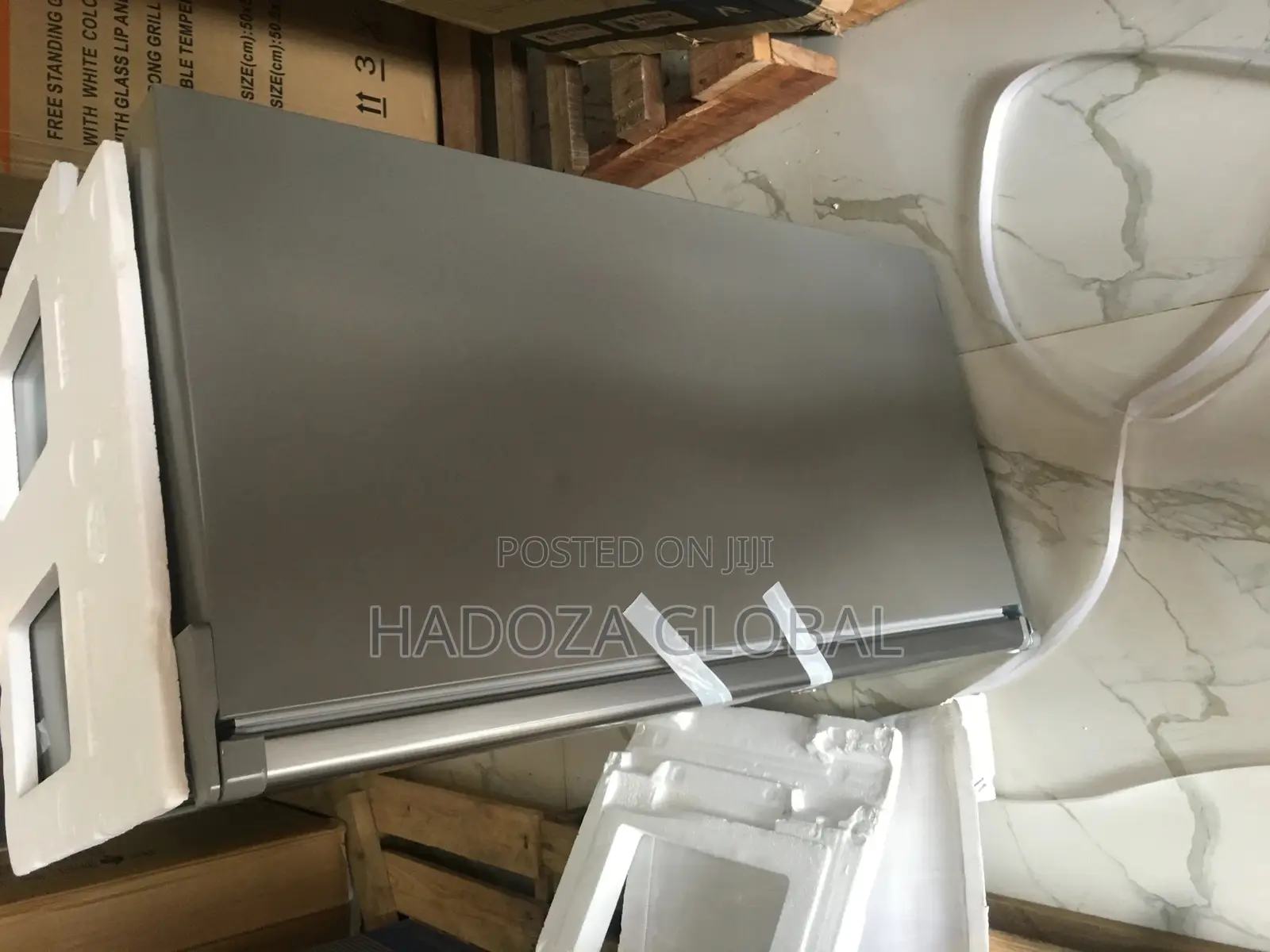Bruhm Mini Refrigerator BRS-93MMDS
