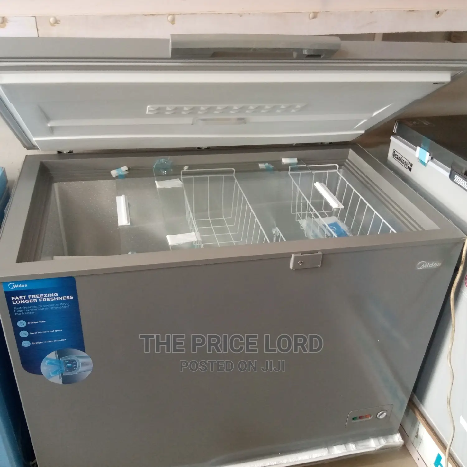 Midea Freezer Hs-377cn