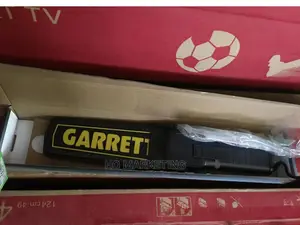Photo - Garrett Hand Held Metal Detector Super Scanner