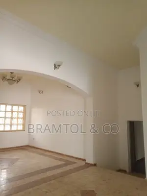 4bdrm Block of Flats in Maitama for rent