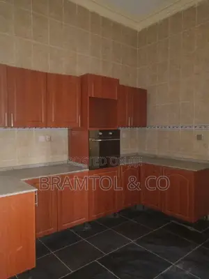 4bdrm Block of Flats in Maitama for rent