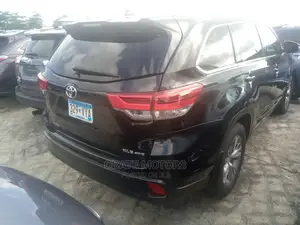 Toyota Highlander Limited 4x4 V6 (3.5L 6cyl 8A) 2017 Black