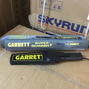Photo - Metal Detector Light Weight Garratte Super Scanner