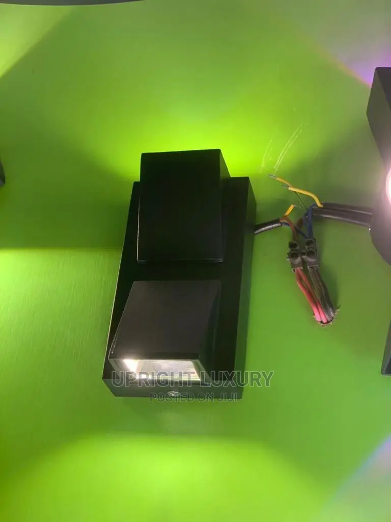 LED Wall/Fence Lights