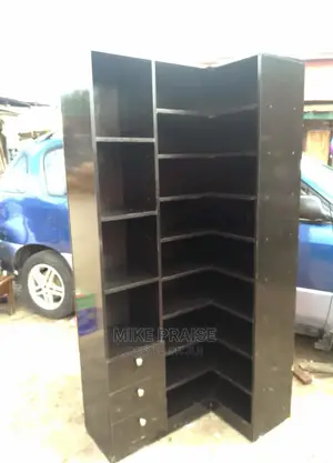 A Quality L-Shape Shoe Rack With Desk