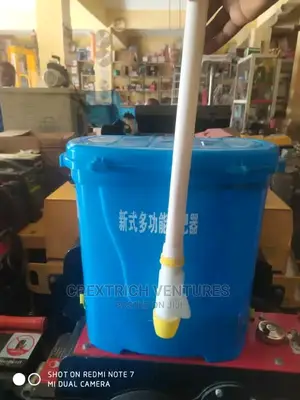 Fertilizer Applicator