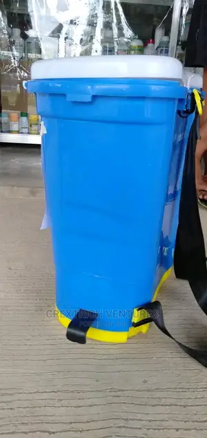 Fertilizer Applicator