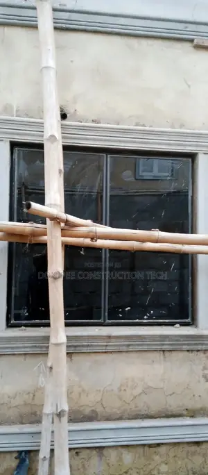Frameless Window