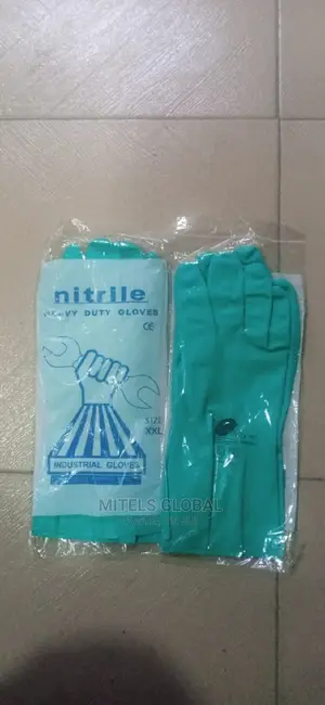 Nitrile Gloves (A Pair Price)