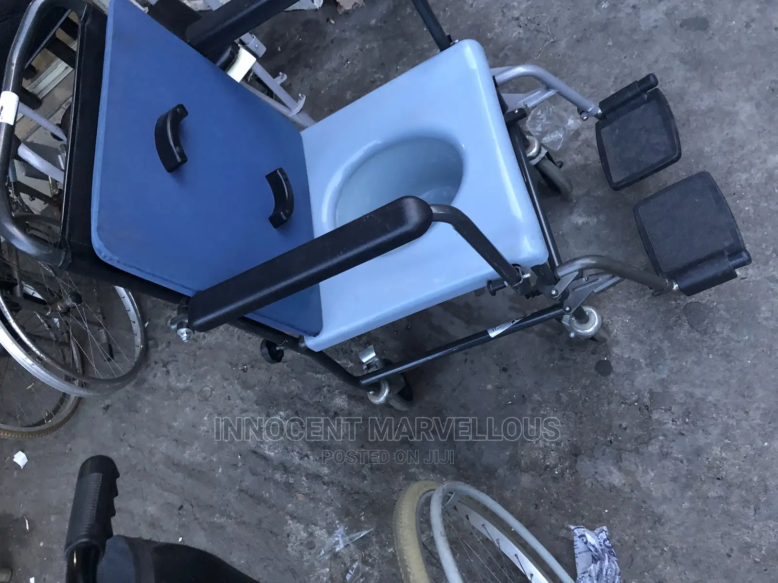 Pushing Commode Wheelchair