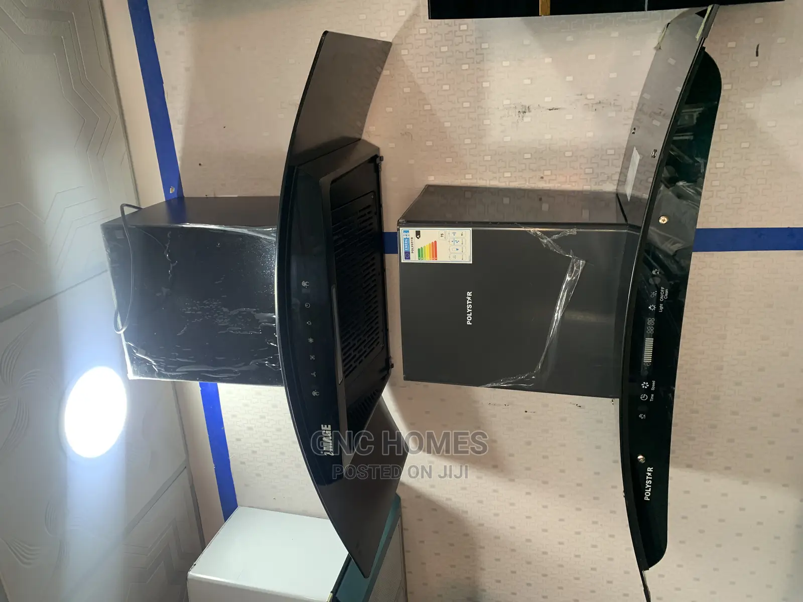 Kitchen Hood ( Extractor)