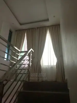 Turkish Curtain