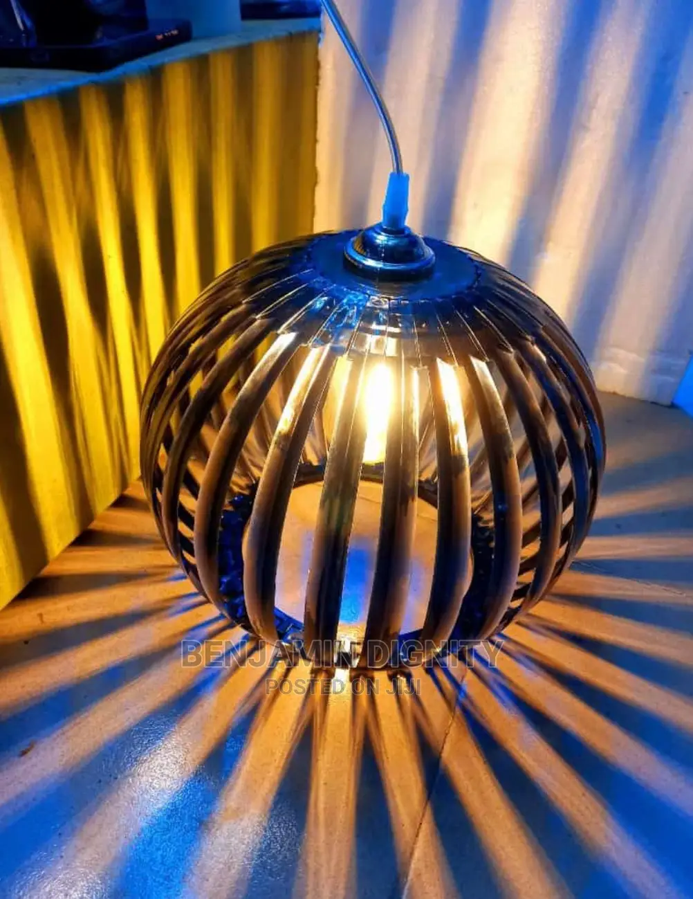 Single Drop Pendant Light