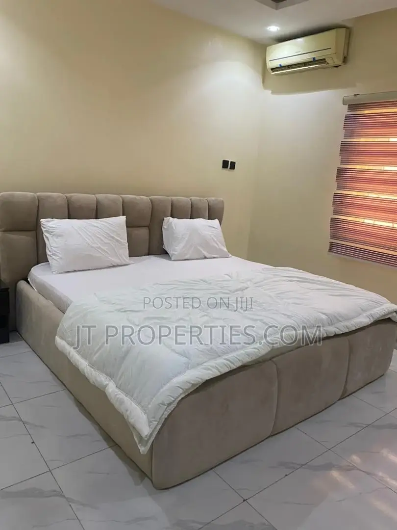 1bedroom Apartment