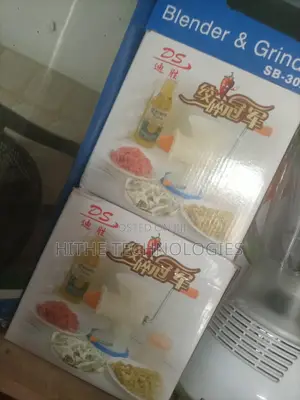 Manual Grinder and Blender