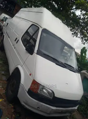 Ford Transit 2005 White