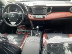 Toyota RAV4 2013 White