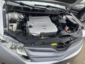 Toyota Venza V6 AWD 2012 Silver