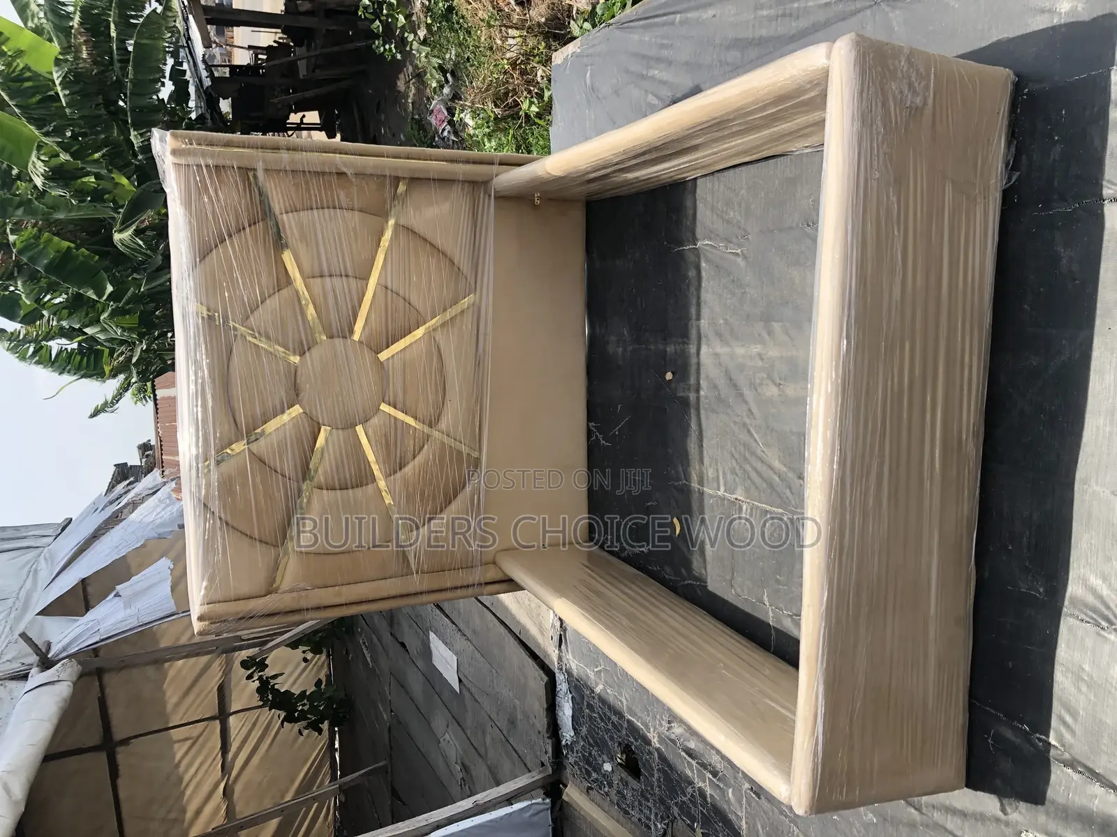 Bed and Side Drawers