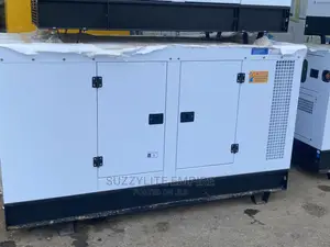 Perkins England 200kva Soundproof DIESEL Generator