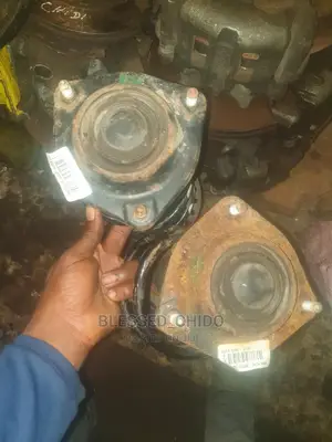 Hyundai Elentra 2012 Front Shock Absorbers