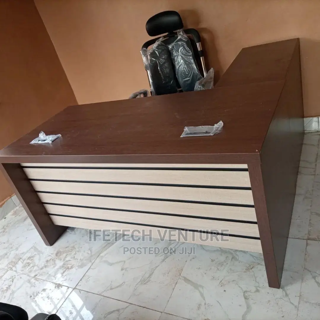 Executive Table With Extension